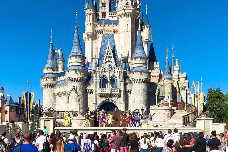 Walt Disney Oyal Friendship Faire Show