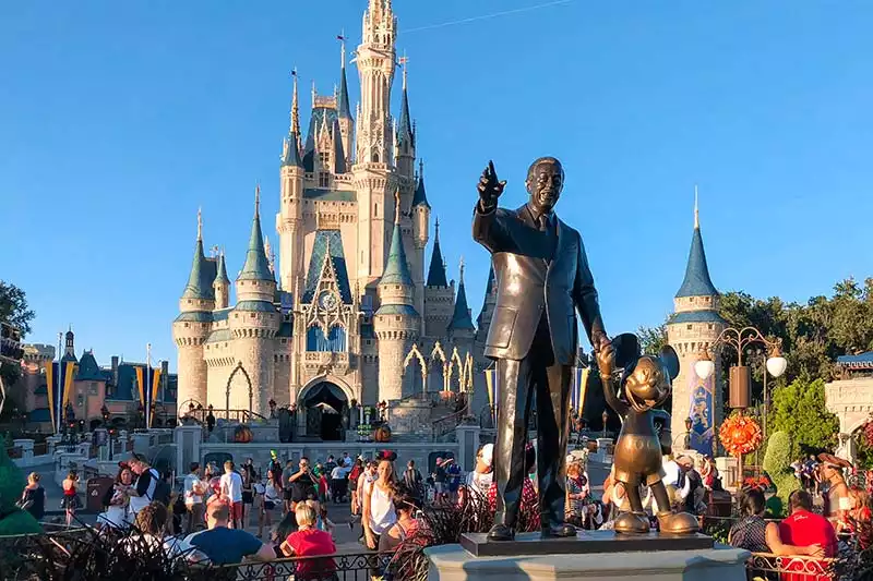 Magic Kingdom Walt Disney Mickey Mouse Heykeli